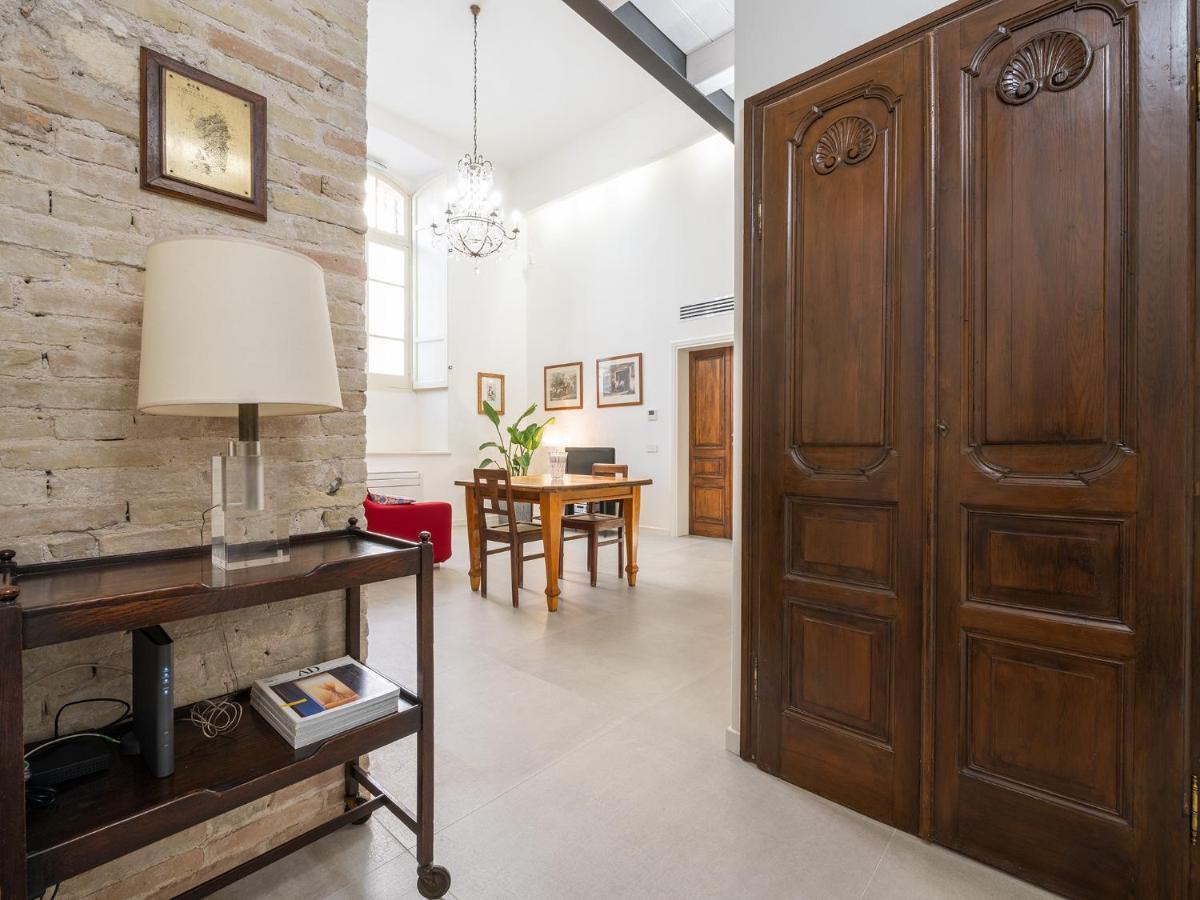 Massimo Boutique Apartment Cagliari Exterior foto